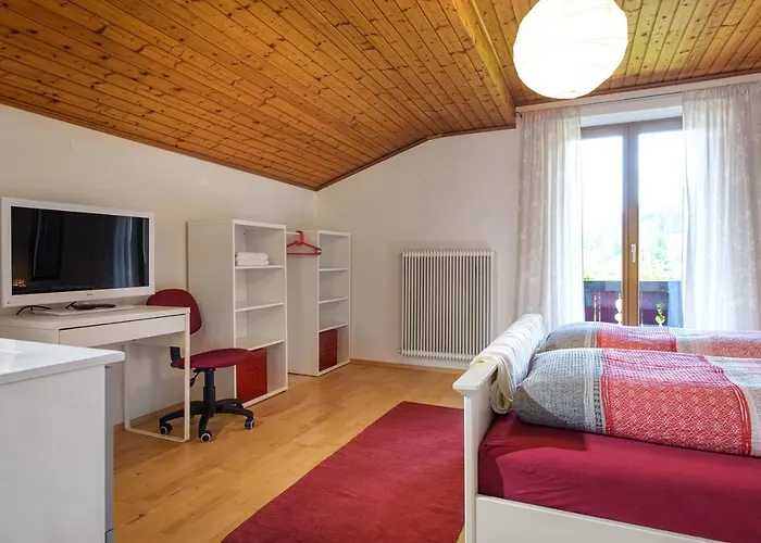 Haus Gastein 公寓 *